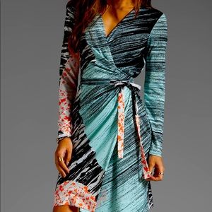 DIANE VON FURSTENBERG  DRESS